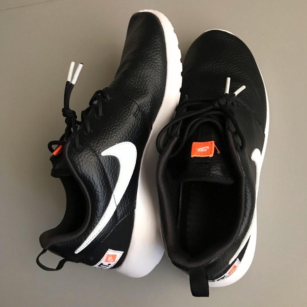 Nike Roshe One